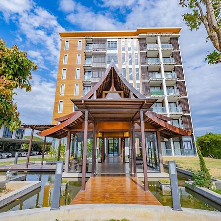 Raintree Condominium Chiang Mai Exteriör bild